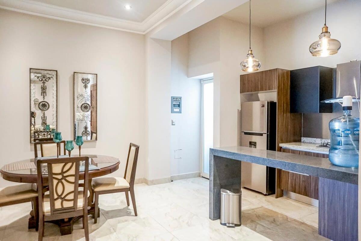 Lujoso Departamento En Leon Apartment Exterior foto